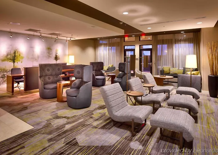 Courtyard By Marriott Phoenix Gateway Airport 3*
